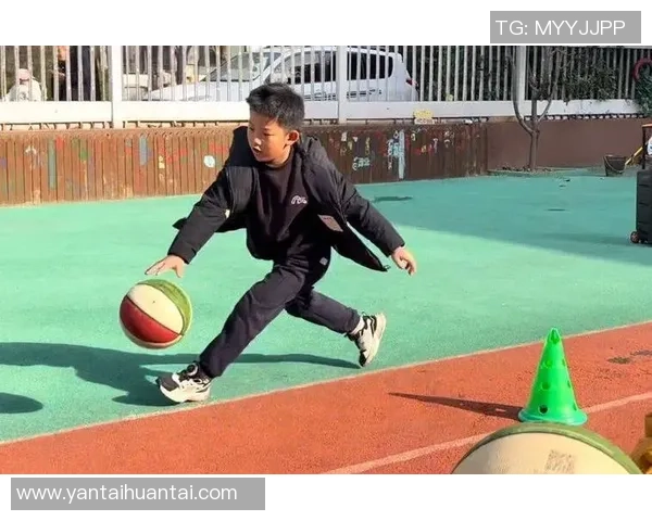 幼儿园无道具篮球游戏创意玩法让孩子们在快乐中锻炼身体和团队合作能力